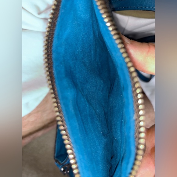 NWT Patricia Nash Vallata Mirage Blue Tooled Leather Crossbody Shoulder Bag​ - Picture 8 of 13